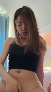 清纯女大，完整版已上传至电报群