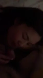 这才是真正的异地情侣相见