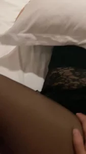 大奶黑丝少妇